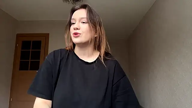 GuillerminaHotze online show from February 12, 2026, 7:14 am