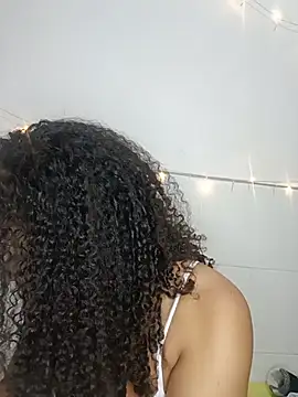 BrianaSweetxxx online show from June 24, 2026, 3:27 am