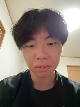hibi0875 online show from May 13, 2026, 4:48 pm