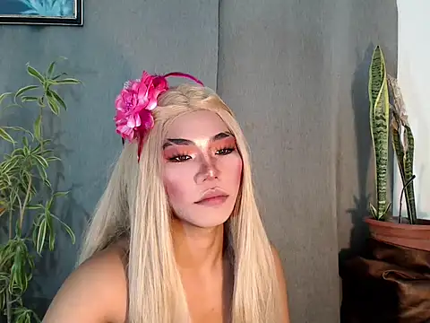 shopiaxox1 online show from March 10, 2026, 5:12 am