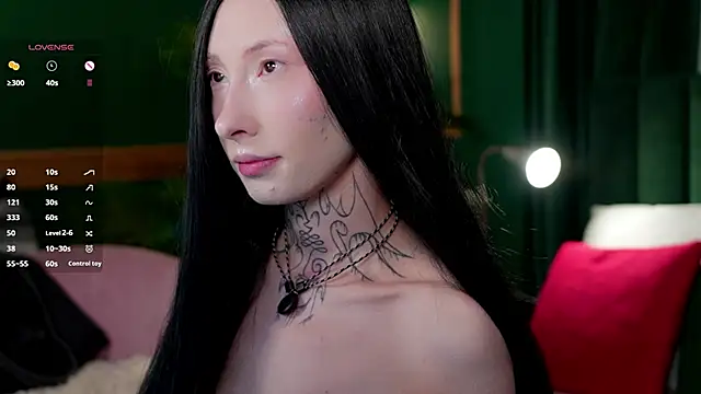 roxy morrison x online show from June 10, 2026, 3:50 am
