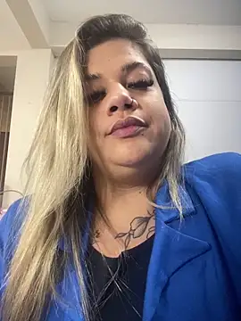 kahreal online show from April 29, 2026, 9:43 pm