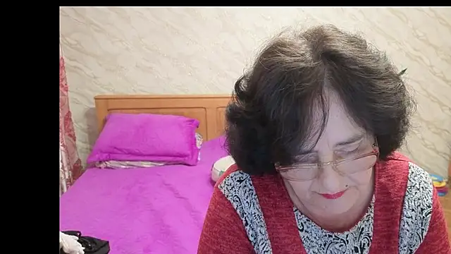xMaryxAnne online show from April 29, 2026, 5:41 pm