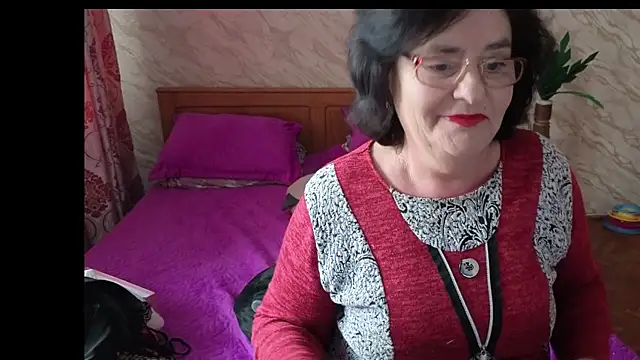 xMaryxAnne online show from April 30, 2026, 11:27 am