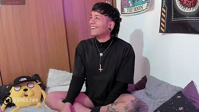 Snapshot of acid_timee chatting on February 6, 2025, 2:00 am acid timee online show from February 6, 2025, 2:00 am