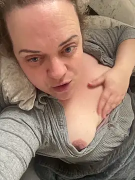 Snapshot of Piper_Milf_36 chatting on March 30, 2026, 9:32 am Piper Milf 36 online show from March 30, 2026, 9:32 am