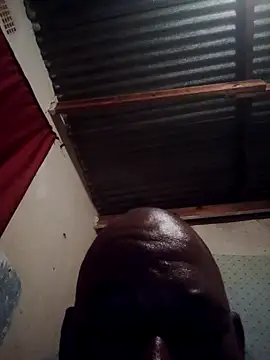 smallt98 online show from February 13, 2026, 10:39 pm