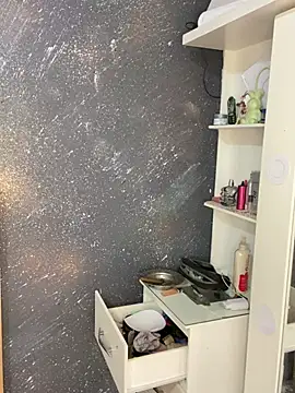 MANOLOT04 online show from April 1, 2026, 9:56 pm