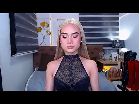 JuicyCockThea online show from April 30, 2026, 2:01 pm