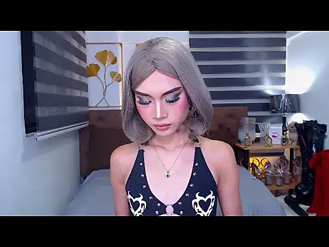 JuicyCockThea online show from June 24, 2026, 2:27 pm