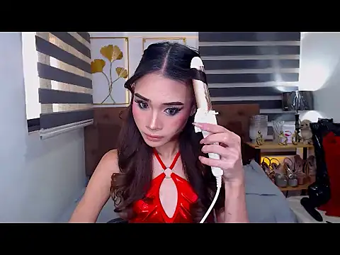 JuicyCockThea online show from July 15, 2026, 2:06 am