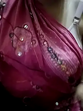 Simran 008 online show from April 22, 2026, 4:19 pm