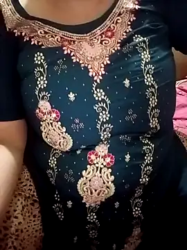 Simran 008 online show from April 23, 2026, 12:29 pm