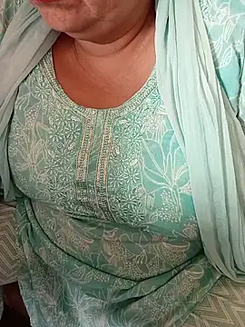 Simran 008 online show from May 17, 2026, 3:15 am