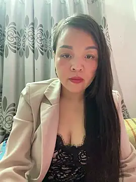 Strawberry-wet online show from February 25, 2026, 3:38 am