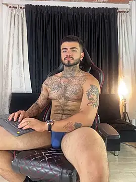 Snapshot of Benjii_Carter1 chatting on March 4, 2026, 4:29 am Benjii Carter1 online show from March 4, 2026, 4:29 am