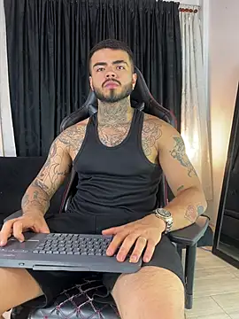 Snapshot of Benjii_Carter1 chatting on March 5, 2026, 3:02 am Benjii Carter1 online show from March 5, 2026, 3:02 am