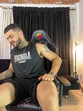 Snapshot of Benjii_Carter1 chatting on March 12, 2026, 3:12 am Benjii Carter1 online show from March 12, 2026, 3:12 am