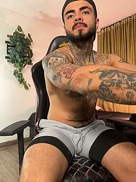 Snapshot of Benjii_Carter1 chatting on July 6, 2026, 1:13 am Benjii Carter1 online show from July 6, 2026, 1:13 am