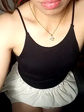 Lavi sexy07 online show from June 16, 2026, 2:52 pm