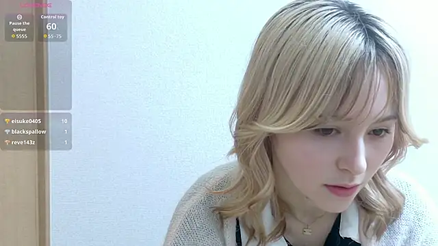 Snapshot of e_ri_ka93 chatting on June 18, 2026, 1:37 pm e ri ka93 online show from June 18, 2026, 1:37 pm