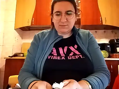 dana92vat online show from February 27, 2026, 1:22 pm