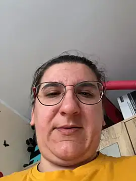 dana92vat online show from March 11, 2026, 10:21 am