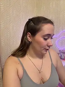 Mia Nixxx online show from March 8, 2026, 2:04 am