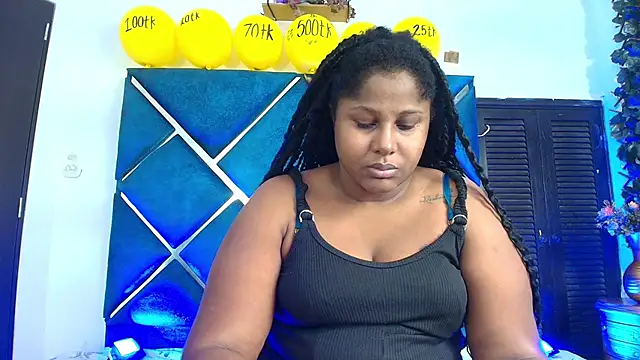 AlexaRousse4u online show from April 24, 2026, 9:28 pm