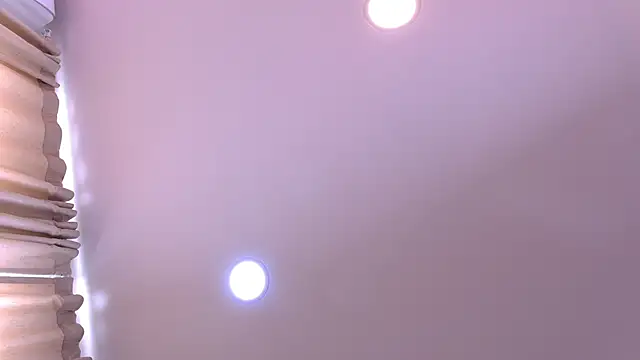 Snapshot of SaraLugo chatting on June 13, 2026, 6:28 pm SaraLugo online show from June 13, 2026, 6:28 pm