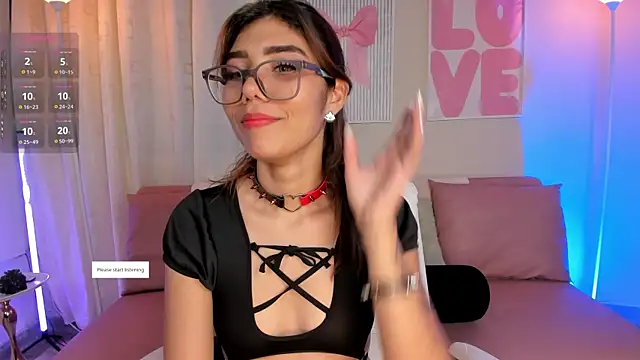 LiliteaseX online show from April 10, 2026, 8:02 pm