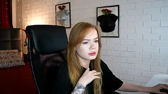 Snapshot of AmyNox chatting on June 18, 2026, 1:15 pm AmyNox online show from June 18, 2026, 1:15 pm