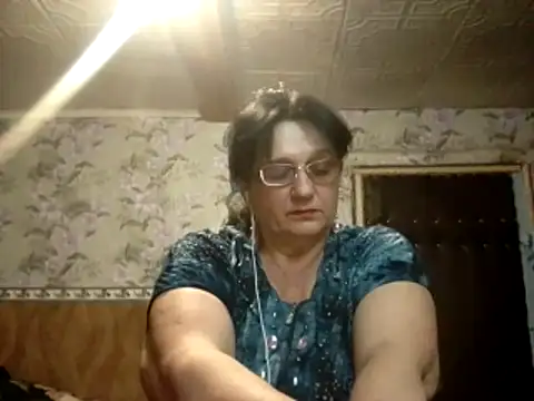 LanaMcFarland online show from March 5, 2026, 3:52 pm