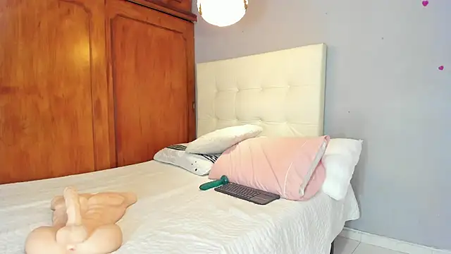 Britanny W online show from March 15, 2026, 3:18 pm