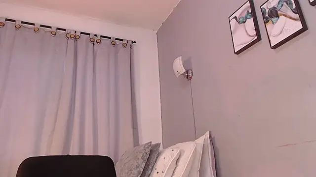 Britanny W online show from July 21, 2026, 7:27 pm