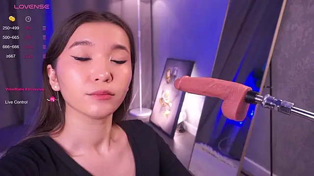 MentallyMonika online show from April 26, 2026, 12:14 pm