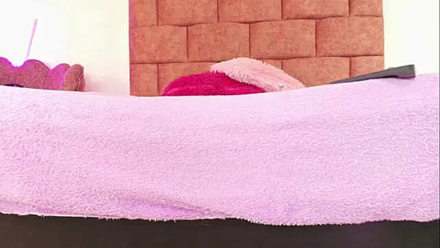 Anita Daring online show from March 17, 2026, 9:18 pm