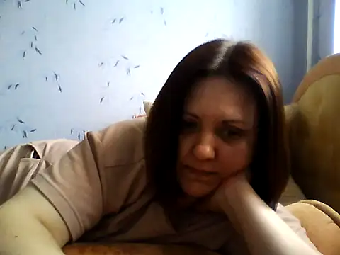 LockyCharm111 online show from April 29, 2026, 5:33 am
