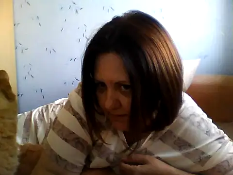 LockyCharm111 online show from July 25, 2026, 4:32 am