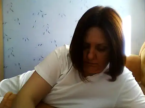 LockyCharm111 online show from July 26, 2026, 1:51 pm