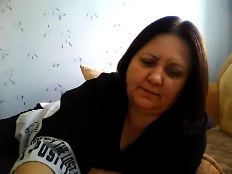 LockyCharm111 online show from July 30, 2026, 4:28 pm