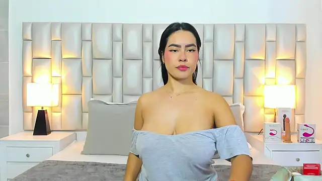 paola katy dicks online show from June 19, 2026, 7:50 pm