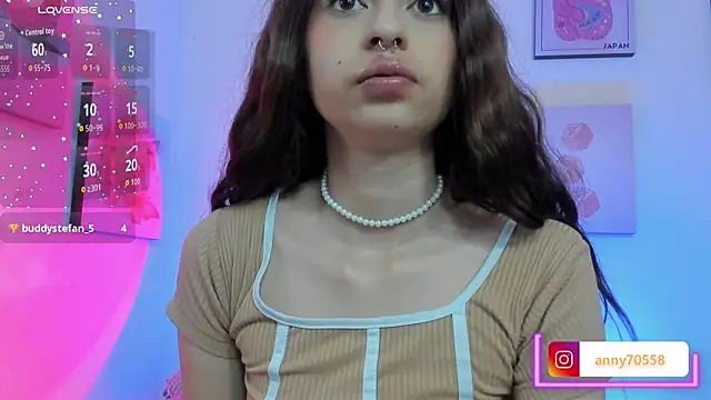 AnnyCotton online show from July 13, 2026, 7:27 pm