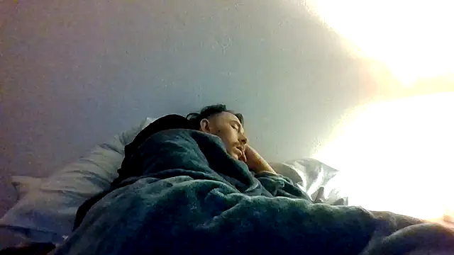 Tallhungandcloudy online show from March 5, 2026, 12:01 pm