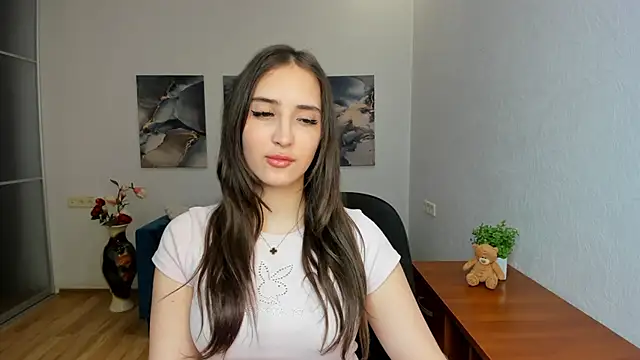 Snapshot of Effy_Royse chatting on May 29, 2026, 5:44 pm Effy Royse online show from May 29, 2026, 5:44 pm