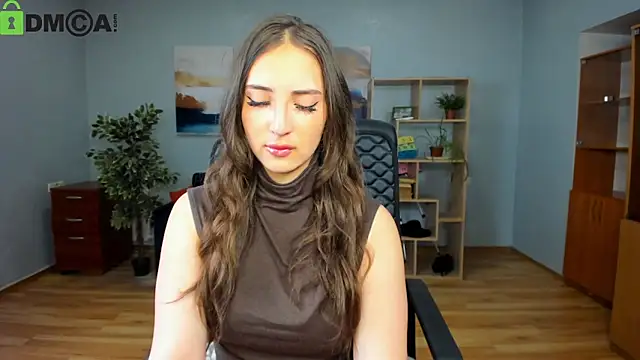 Snapshot of Effy_Royse chatting on June 3, 2026, 5:32 am Effy Royse online show from June 3, 2026, 5:32 am