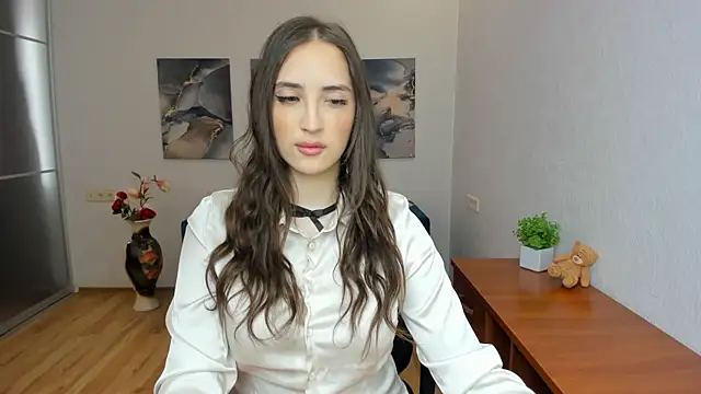 Snapshot of Effy_Royse chatting on June 14, 2026, 5:31 am Effy Royse online show from June 14, 2026, 5:31 am