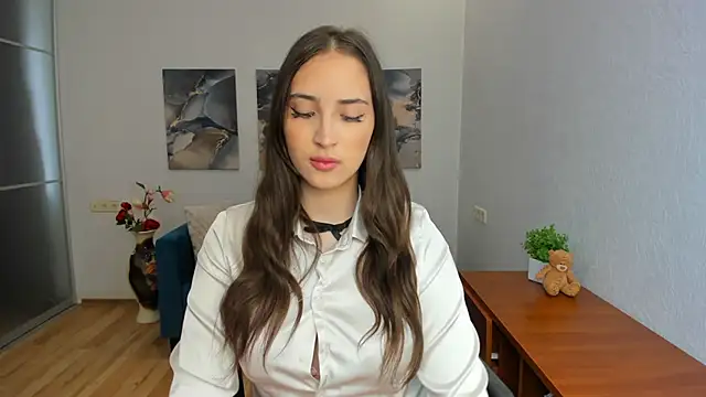 Snapshot of Effy_Royse chatting on June 18, 2026, 5:41 am Effy Royse online show from June 18, 2026, 5:41 am