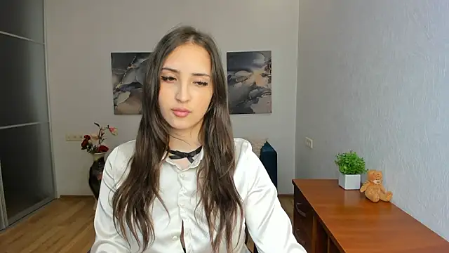 Snapshot of Effy_Royse chatting on June 28, 2026, 5:30 pm Effy Royse online show from June 28, 2026, 5:30 pm