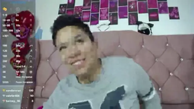 Snapshot of nat_evans8 chatting on June 16, 2026, 12:08 pm nat evans8 online show from June 16, 2026, 12:08 pm